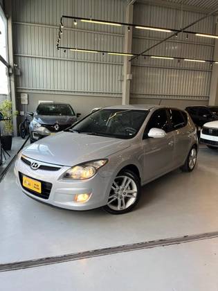HYUNDAI I30 2.0 MPI 16V GASOLINA 4P AUTOMÁTICO